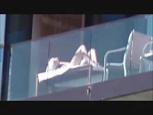 Apretado coño fuerte ...