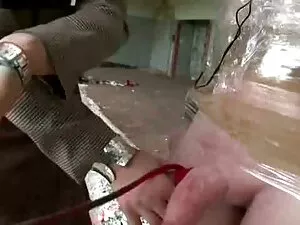 Daphne Rosen se foll ...