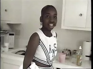 Milf latina follada  ...