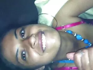 Audrey, vestido blan ...