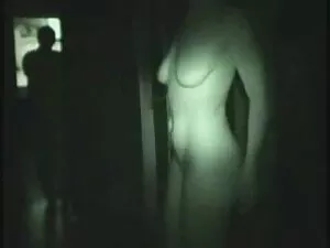 Darla recibe una pol ...