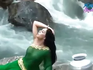 ¡Raro! Caliente esce ...