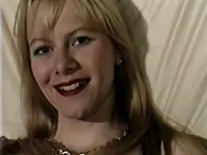 Falso policía le enc ...